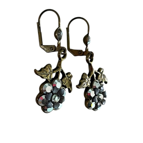 Michal Negrin Silver Gray Swarovski Crystals Floral Leaves Brass Drop Earrings - Picture 4 of 4
